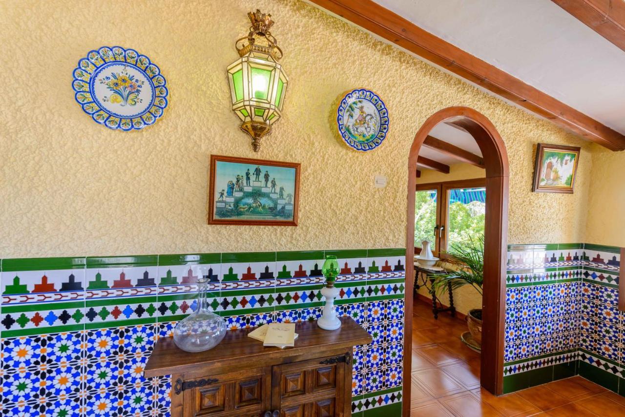 Casa Jardin Del Olivar Con Piscina Privada Alcaucín Dış mekan fotoğraf