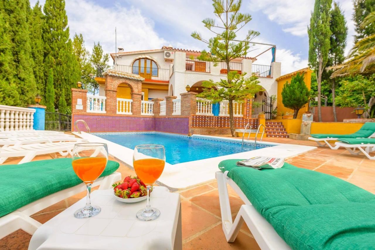 Casa Jardin Del Olivar Con Piscina Privada Alcaucín Dış mekan fotoğraf