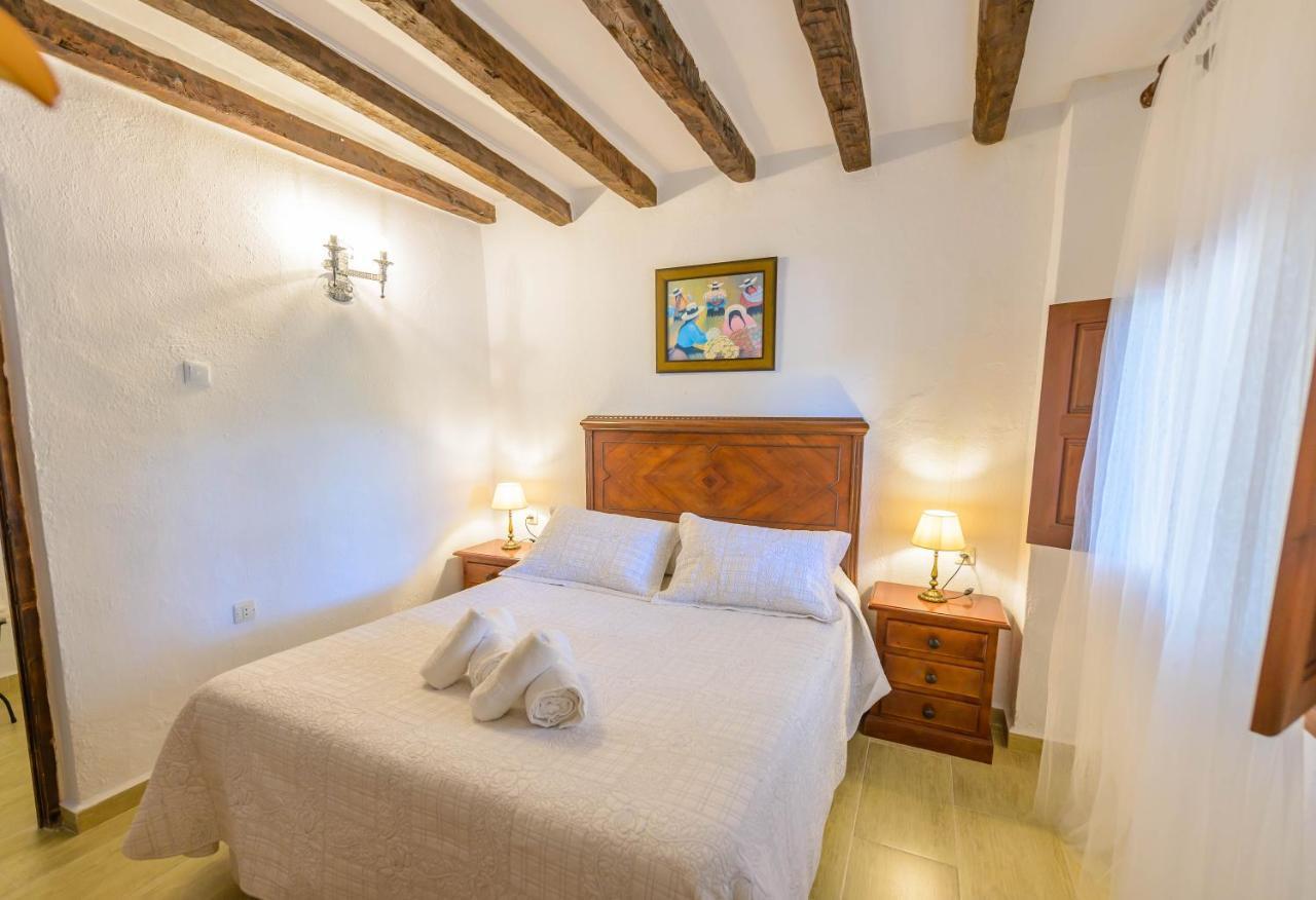 Casa Jardin Del Olivar Con Piscina Privada Alcaucín Dış mekan fotoğraf
