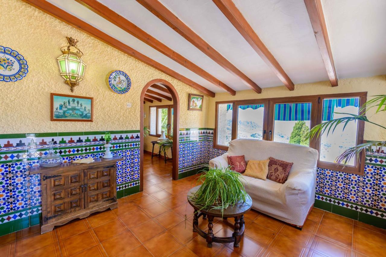 Casa Jardin Del Olivar Con Piscina Privada Alcaucín Dış mekan fotoğraf