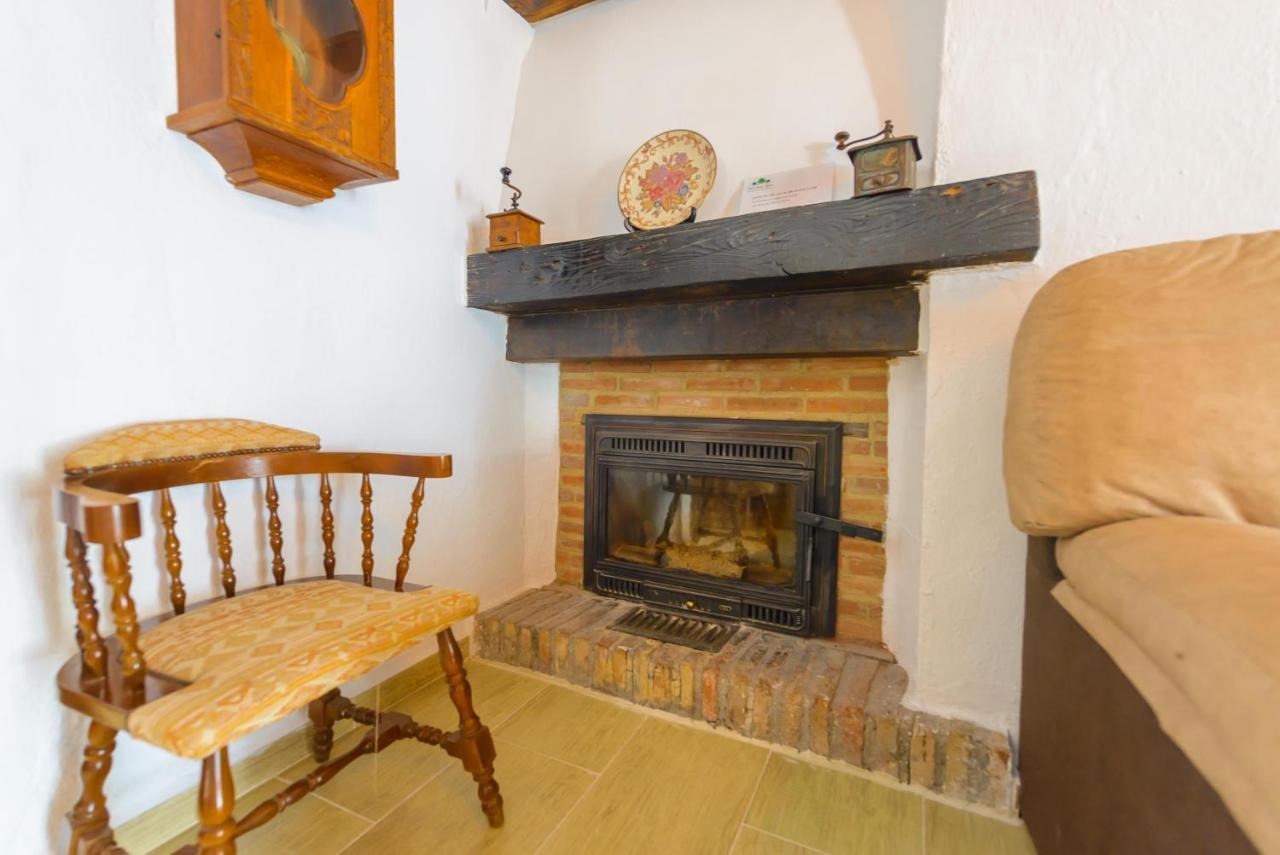 Casa Jardin Del Olivar Con Piscina Privada Alcaucín Dış mekan fotoğraf