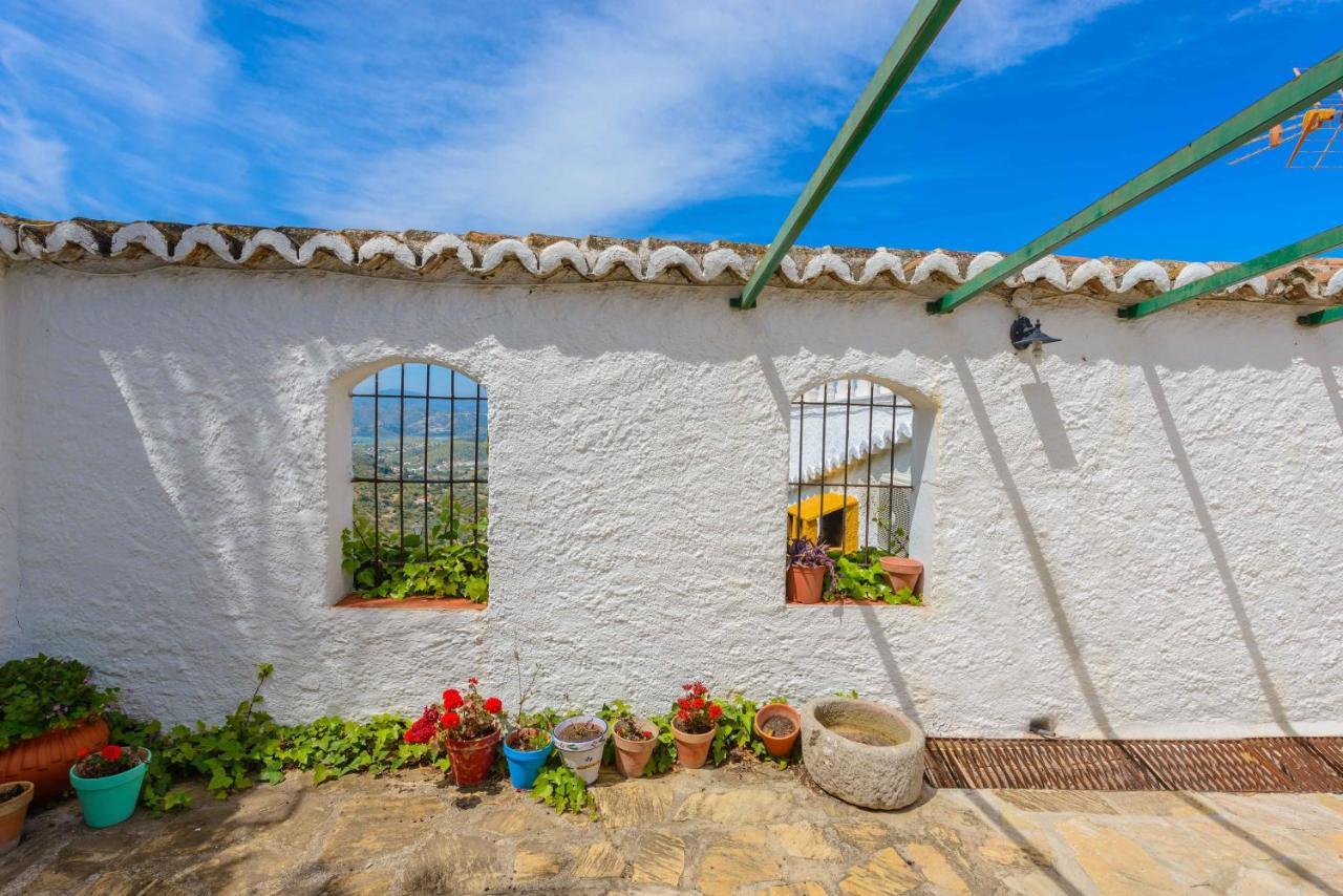 Casa Jardin Del Olivar Con Piscina Privada Alcaucín Dış mekan fotoğraf