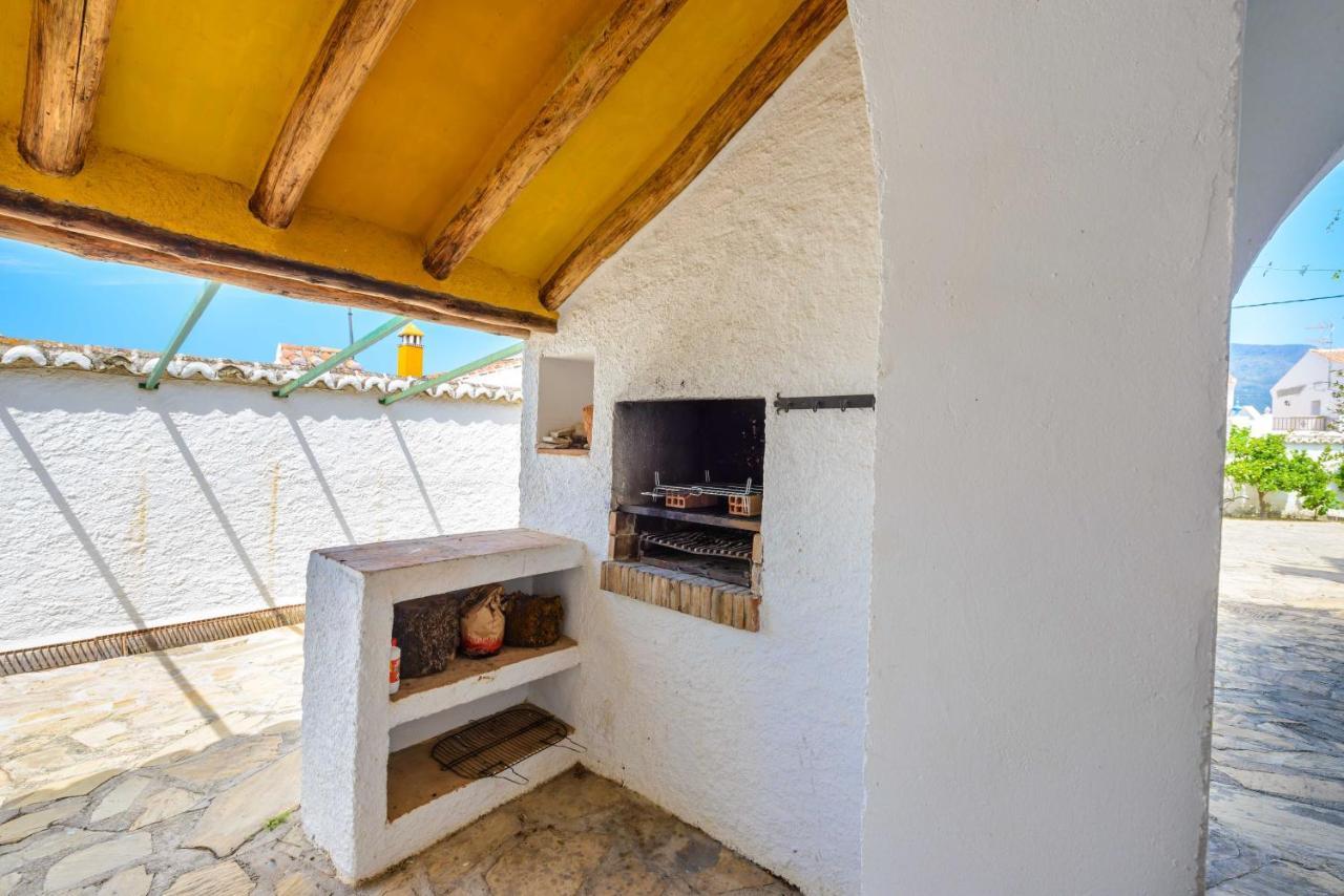 Casa Jardin Del Olivar Con Piscina Privada Alcaucín Dış mekan fotoğraf
