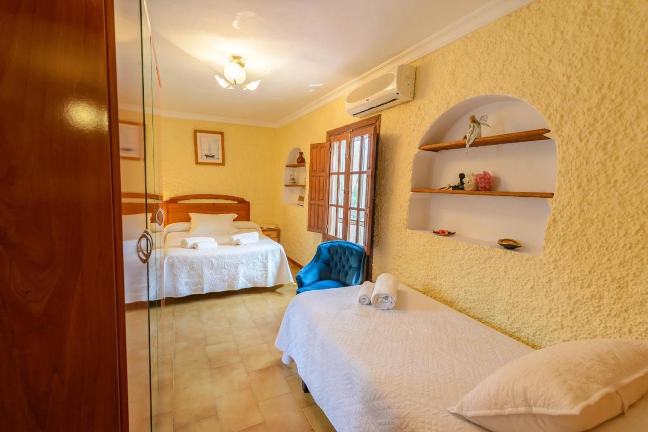 Casa Jardin Del Olivar Con Piscina Privada Alcaucín Dış mekan fotoğraf