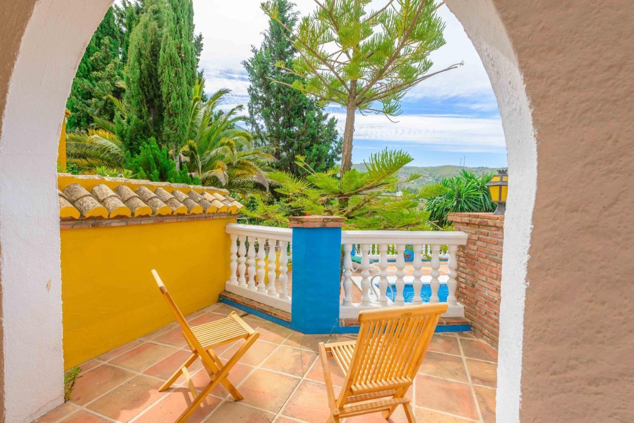 Casa Jardin Del Olivar Con Piscina Privada Alcaucín Dış mekan fotoğraf